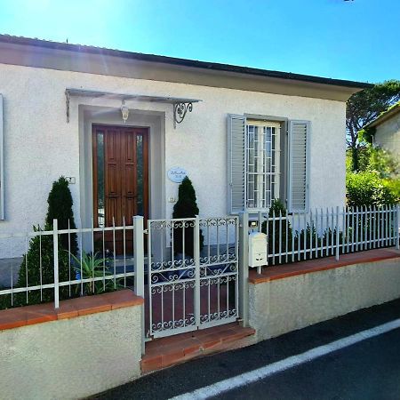 B&B La Casa Di Otello การ์มิญาโน ภายนอก รูปภาพ