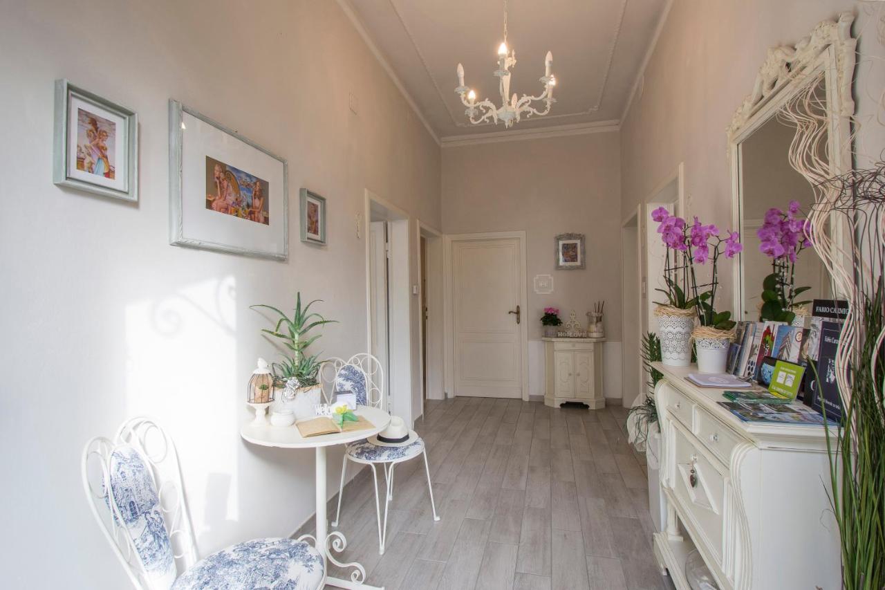 B&B La Casa Di Otello การ์มิญาโน ภายนอก รูปภาพ